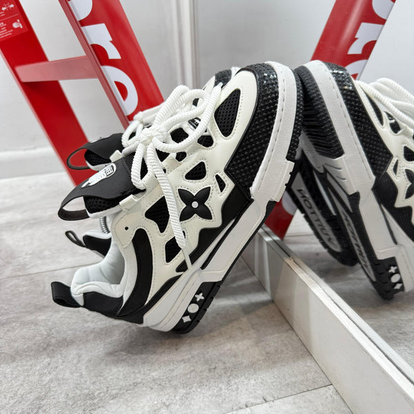 LV Trainer Black/White – Lujo Deportivo con ADN Urbano
