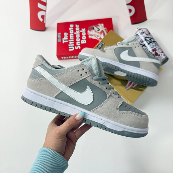NK Dunk Low Grey Fog – Estilo Minimalista en Tonos Neutros