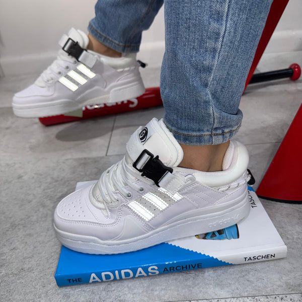 ADDS Forum Bad Low Blancas – Retro con Estilo Moderno