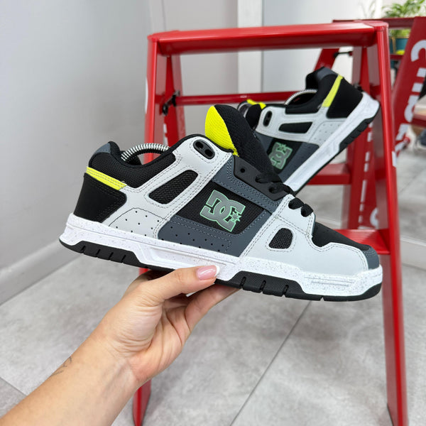 DC Legacy OG – Estilo Skater Retro con Potencia Urbana