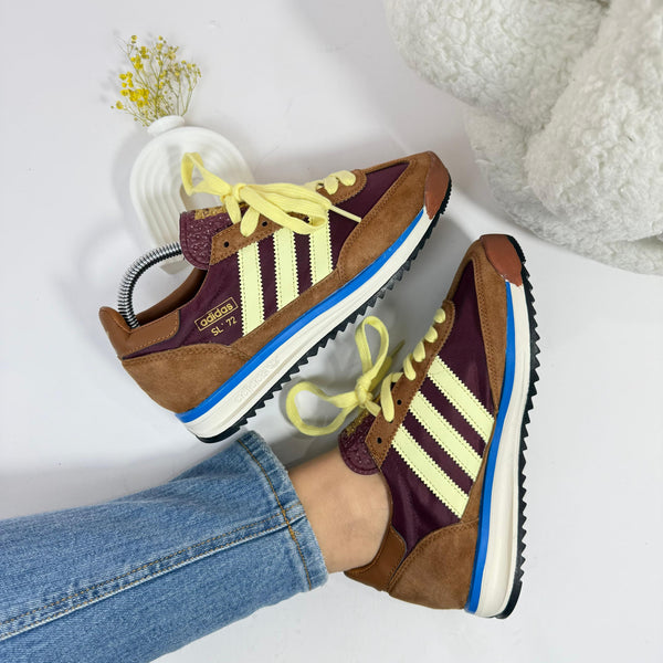 ADDS SL 72 Burdeos – Retro Running con Estilo Vintage